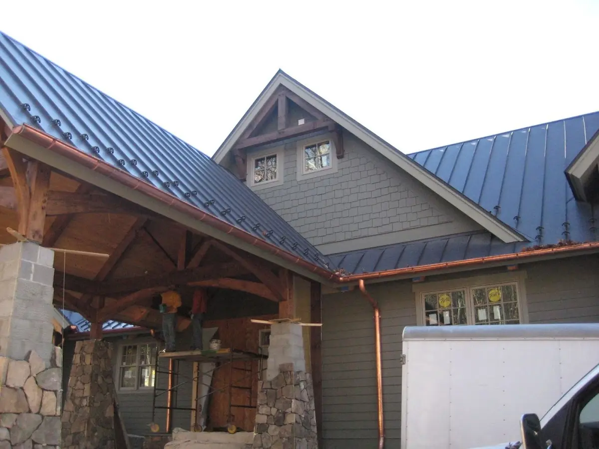Craftsman Roofing team delivering quality roofing work in Dams Corner